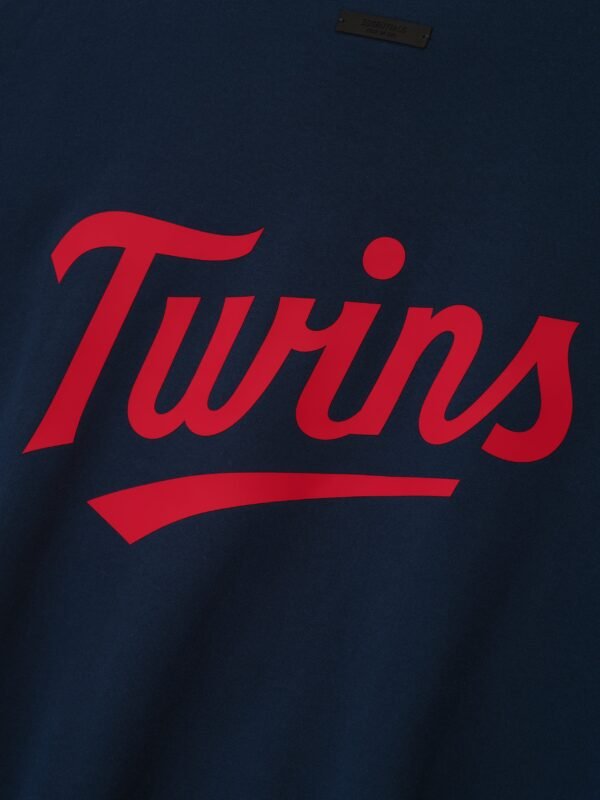 192ML252115F_TWINS_SPORT_FIT_CREWNECK-NAVY_4.jpg Twins Sport Crewneck