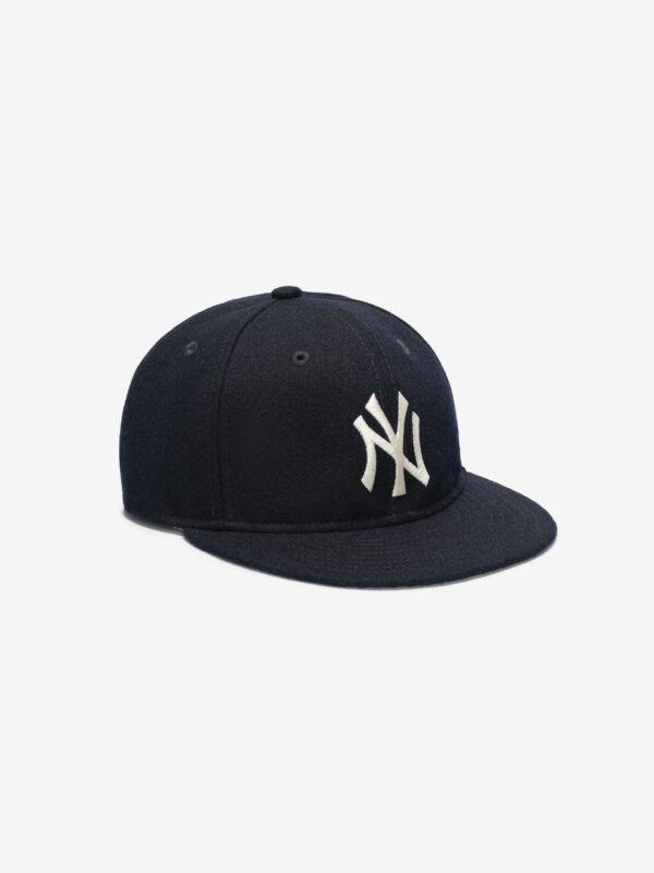 FOG_5950_RC_31585_NEYYAN-NVY_2.jpg New York Yankees Wool Retro Crown 59FIFTY Fitted Cap